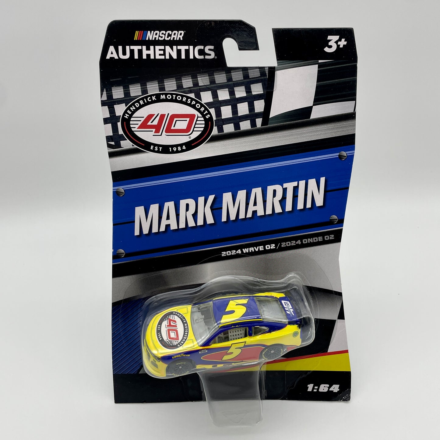 Mark Martin #5 Hendrick 40th Anniversary 2024 Wave 2 NASCAR Authentics 1:64 Diecast