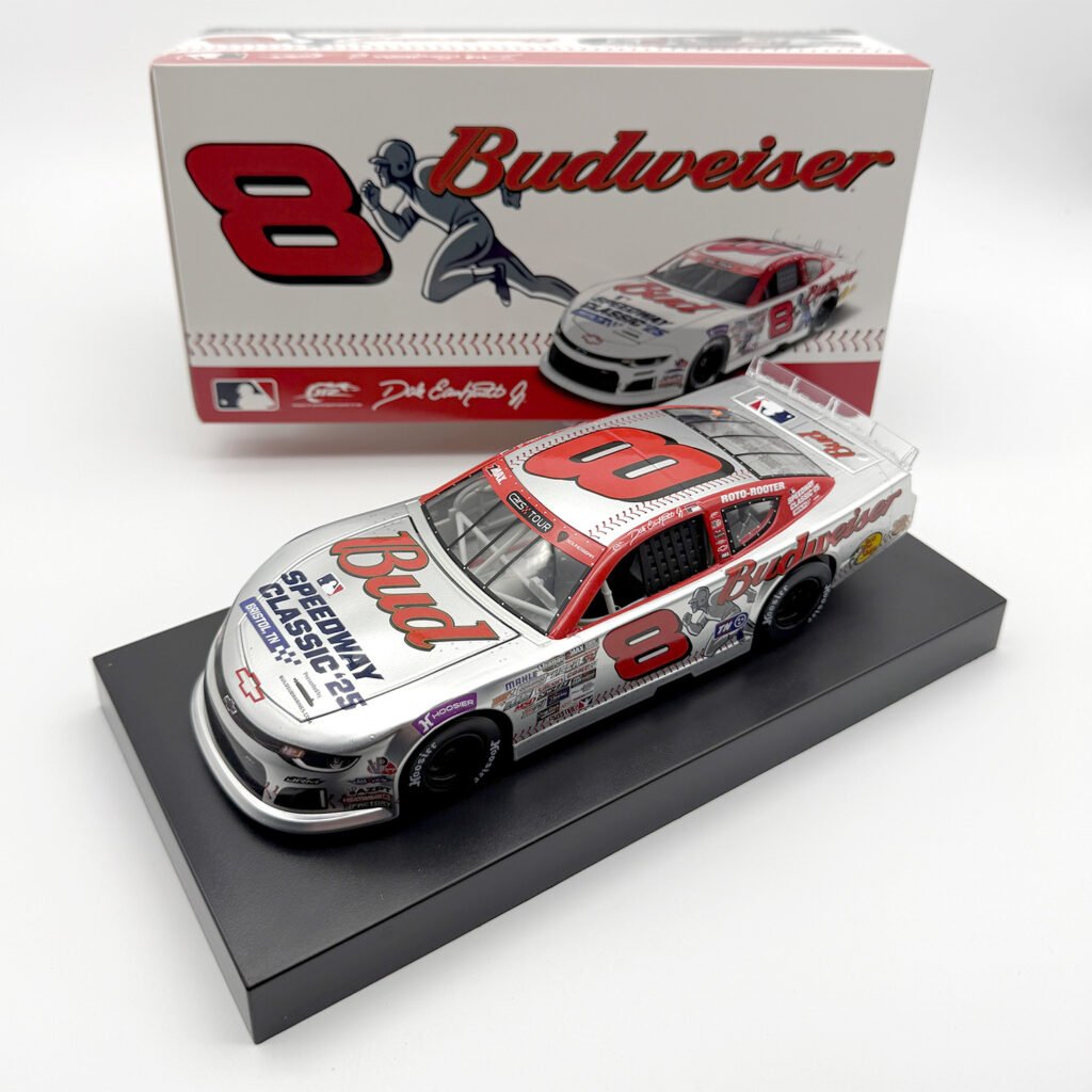 Dale Earnhardt Jr Budweiser Speedway Classic Liquid Color Action 1:24 Diecast (angled)